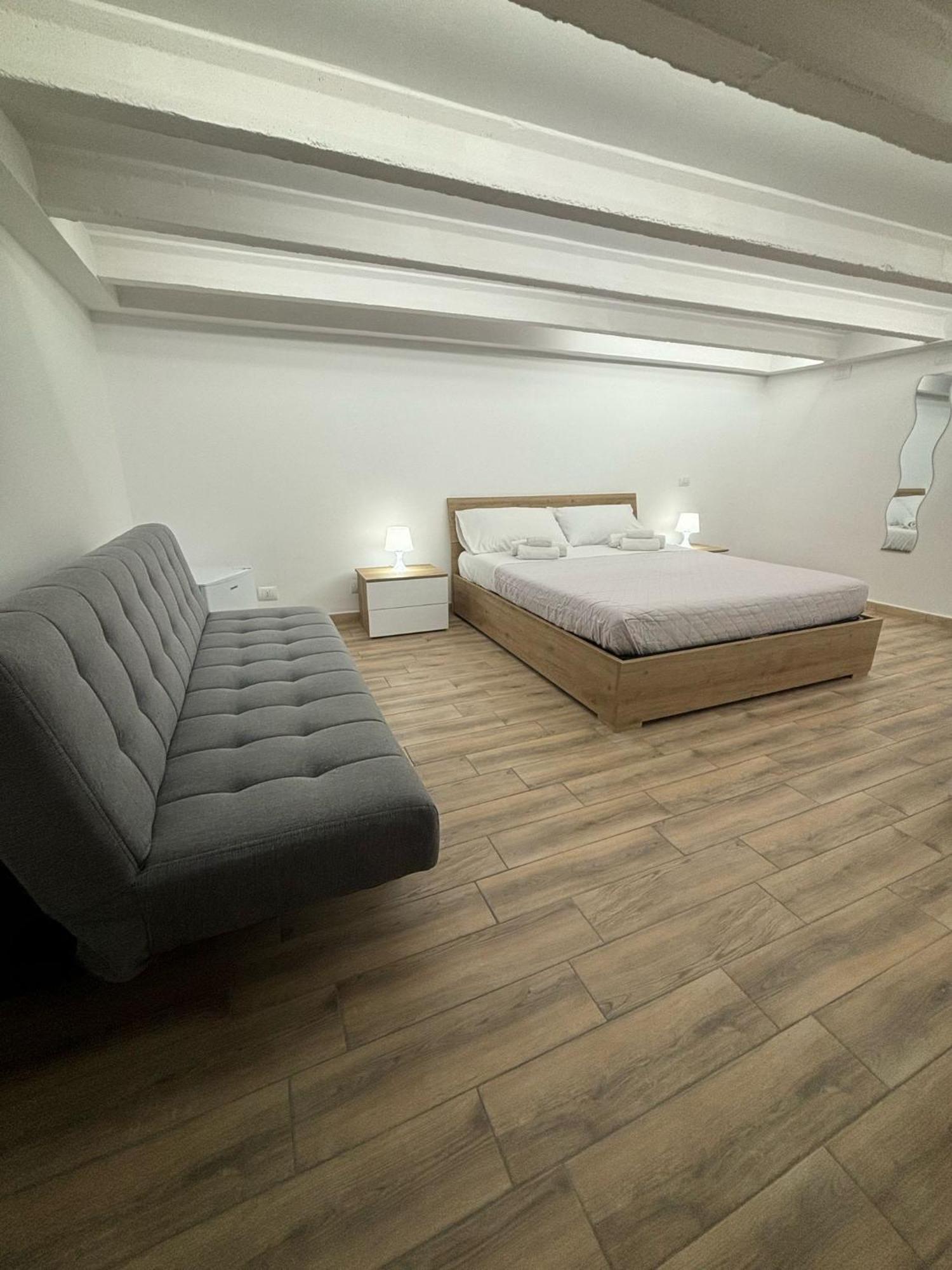 مبيت وإفطار نيتّونو Carmen'S House المظهر الخارجي الصورة